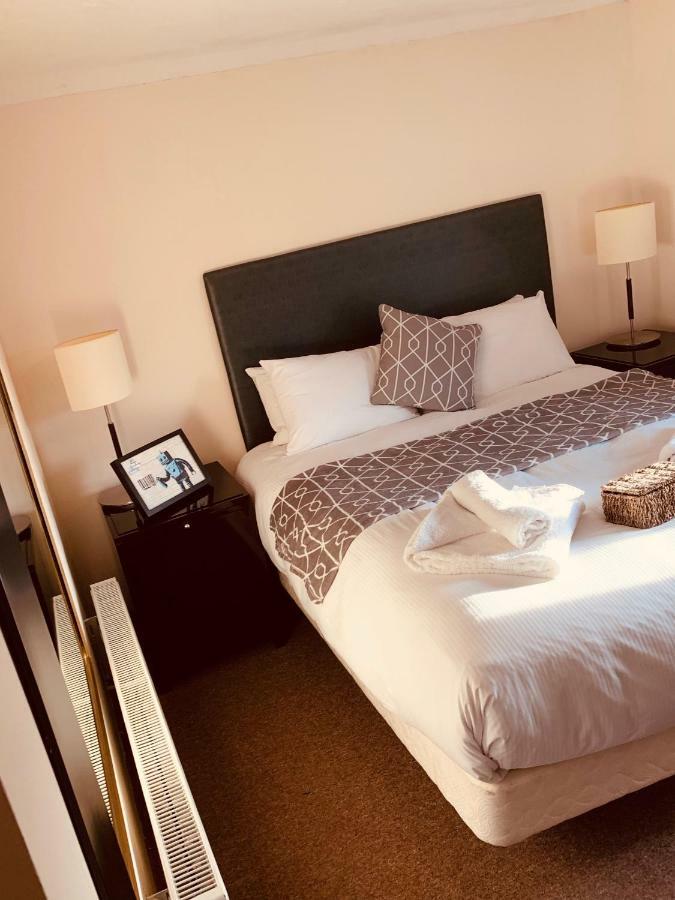 The Swan Hotel Almondsbury Εξωτερικό φωτογραφία